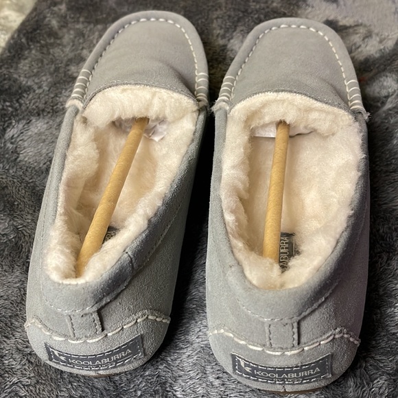 Koolaburra by UGG house shoe! Never been worn! - Picture 4 of 6